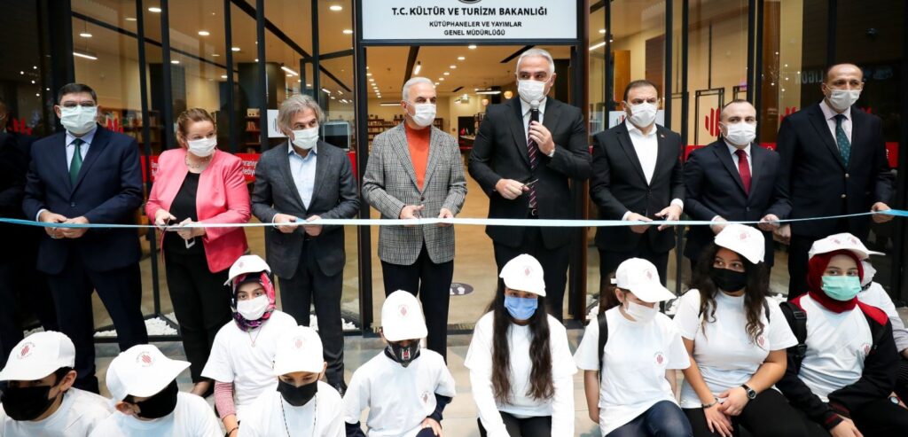 Ümraniye Belediye Başkanı İsmet Yıldırım