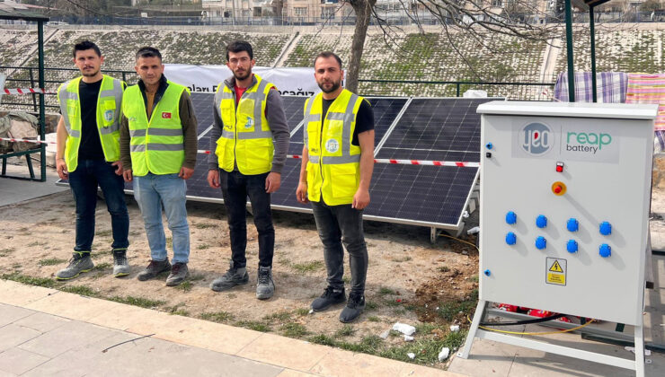 YEO, çadır kentlere güneş enerjili batarya sistemi kurdu