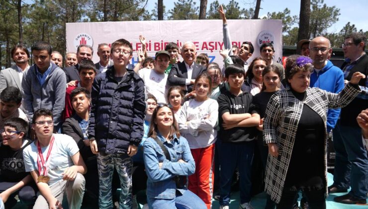 ÜMRANİYE’DE ENGELLERİN ORTADAN KALKTIĞI PİKNİK