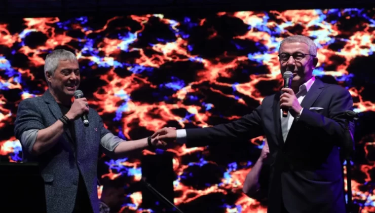 Cengiz Kurtoğlu’ndan, Eyüpsultan’da “En Baba” konser 