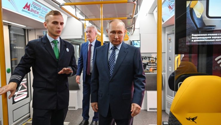 Moskova Metrosu’nun yeni yer üstü hattı, Rusya Devlet Başkanı Putin tarafından açıldı