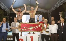 Şile Yağlı Güreş Arenasında Baş Pehlivanların Destanı