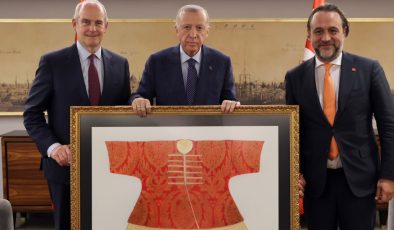 Cumhurbaşkanı Recep Tayyip Erdoğan, Alibaba Grup Başkanı Evans ile Trendyol Grup Başkanı Çetin’i kabul etti