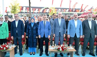 TBMM Başkanı Numan Kurtulmuş’un Katılımlarıyla Farika Kitaplı Kahve-2 Hizmete Açıldı