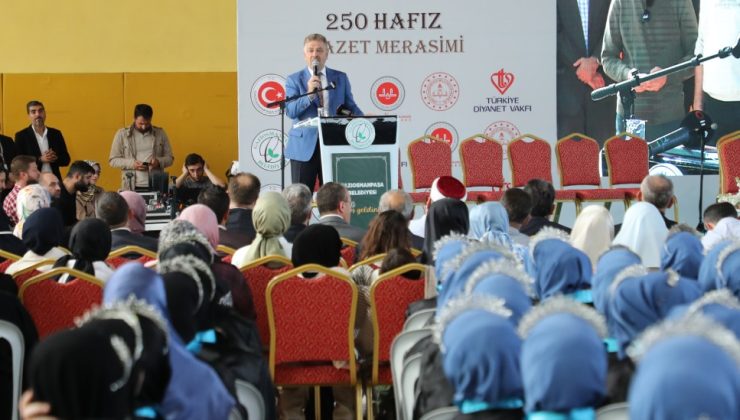 Gaziosmanpaşa’da 250 Hafız İcazet Aldı