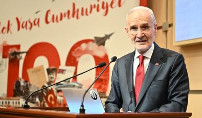 Şekib Avdagiç: “Cumhuriyet, ekonomik bağımsızlık, yerli üretim, kalkınma, eğitim ve daha fazlasını temsil ediyor”