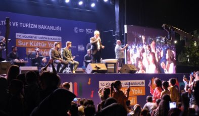 SUR KÜLTÜR YOLU FESTİVALİ SERGİLER VE ETKİNLİKLERLE DEVAM EDİYOR 