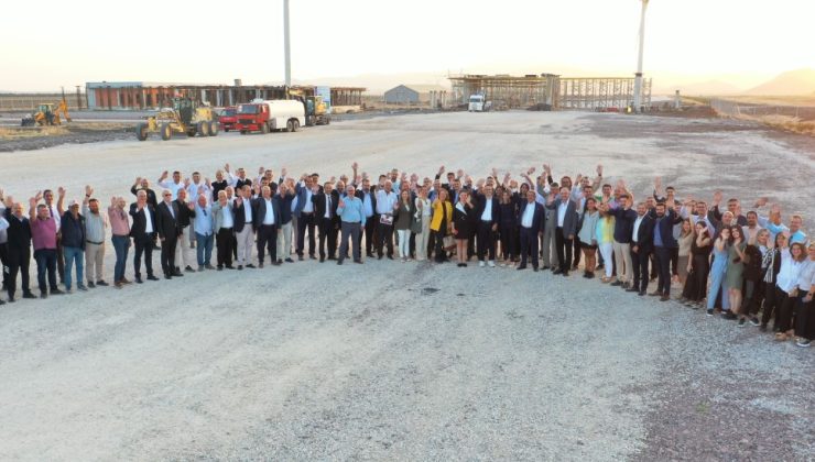 ENERJİ SANAYİCİLERİ BASBAŞ’TAKİ ÇALIŞMALARI YERİNDE İNCELEDİ