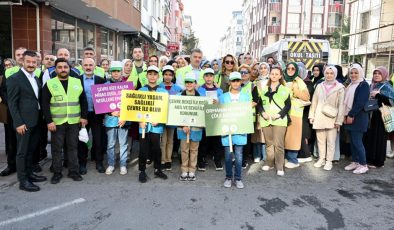 GAZİOSMANPAŞALILAR ÇEVRE FARKINDALIĞI İÇİN YÜRÜDÜ