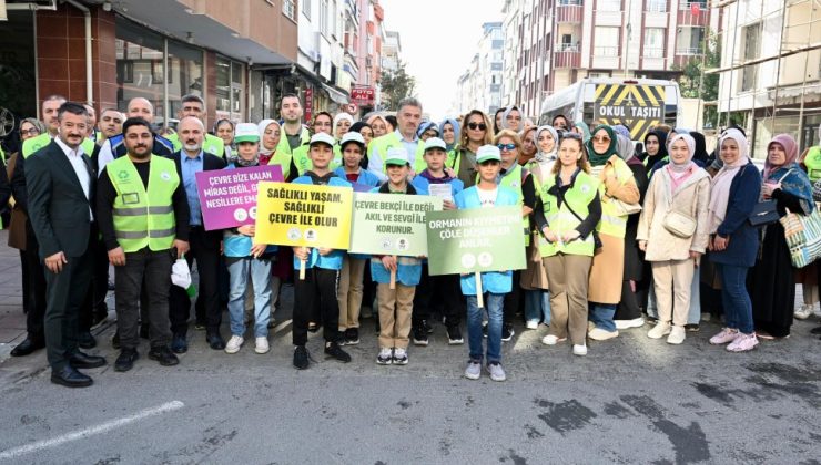 GAZİOSMANPAŞALILAR ÇEVRE FARKINDALIĞI İÇİN YÜRÜDÜ