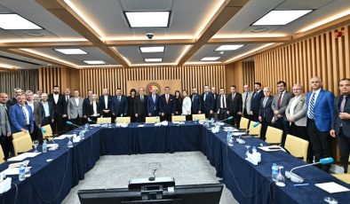 TOBB PLASTİK, KAUÇUK VE KOMPOZİT SANAYİ MECLİSİ SEÇİMİNDEN “BİRLİK” MESAJI ÇIKTI