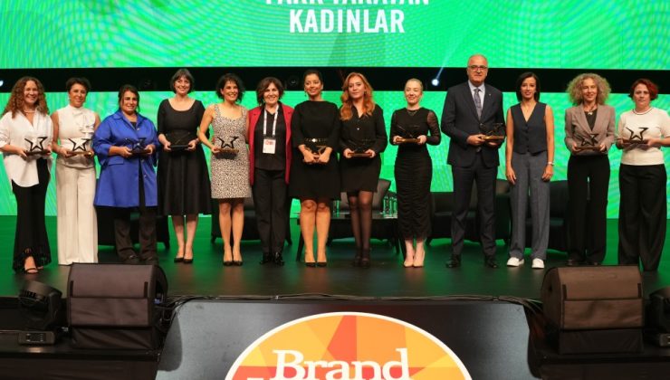 MediaCat: Fark Yaratan Kadınlar Ödülleri 11’inci kez sahiplerini buldu