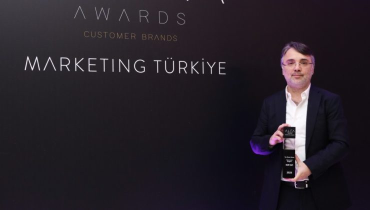 Sur Yapı ‘Müşteri Deneyimini En İyi Yöneten Marka – Yılın Tüketici Markası’ Seçildi