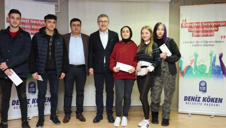 Eyüpsultan Belediyesi: Lise son sınıf öğrencilerine eğitim desteği