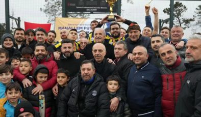 ÜMRANİYE BELEDİYESİ: MAHALLEM FUTBOL TURNUVASI NEFESLERİ KESTİ