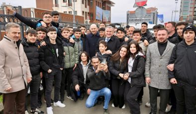 Bakan Bak: “Gaziosmanpaşa’ya Yapılacak Yeni Spor Tesisleri İçin Başkanımızın Yanındayız, Destekçisiyiz”
