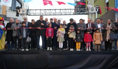 ÜMRANİYE’NİN İLK ÇOCUK OYUN SOKAĞI AÇILDI