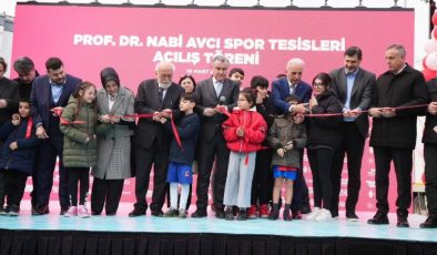 ÜMRANİYE BELEDİYESİ: PROF. DR. NABİ AVCI SPOR TESİSLERİ HİZMETE AÇILDI