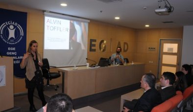 Gelecek Çevik Şirketlerin