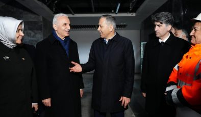 BAKAN ALİ YERLİKAYA YAPIMI DEVAM EDEN ÜMRANİYE HÜKÜMET KONAĞI VE EMNİYET MÜDÜRLÜĞÜ İNŞAAT ALANINI GEZDİ
