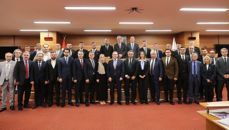 Bayrampaşa’da meclis toplantıları canlı yayınlanacak