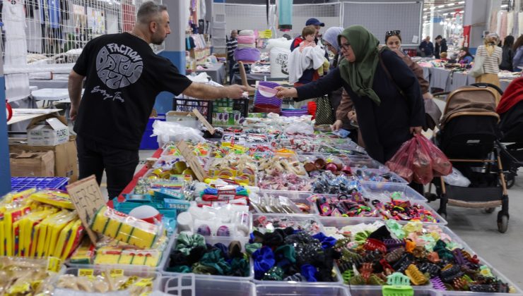 ÜMRANİYELİLER YENİ KAPALI PAZARDAN MEMNUN: AVM’Yİ ARATMIYOR