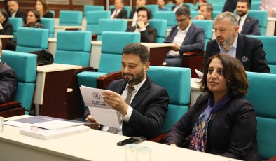 KAĞITHANE BELEDİYESİ’NİN YENİ DÖNEMİNİN İLK MECLİS TOPLANTISI GERÇEKLEŞTİ
