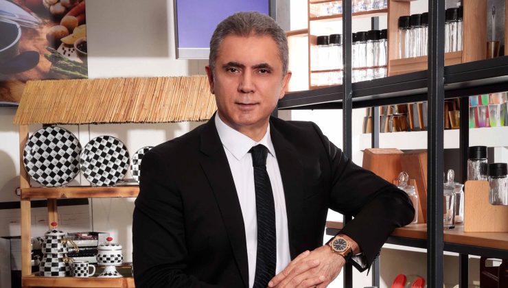 ZÜCCACİYE ALIŞVERİŞİNDE ANNELER GÜNÜ HEYECANI BAŞLADI