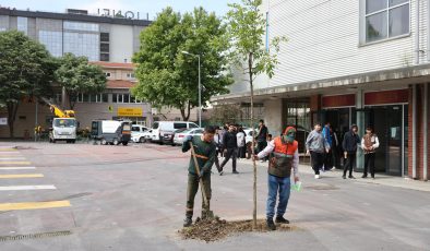 Bayrampaşa’daki okullarda bahar temizliği ve bakım çalışması