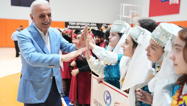 HALK OYUNLARI YARIŞMASINDA ÖDÜLLER SAHİPLERİNİ BULDU