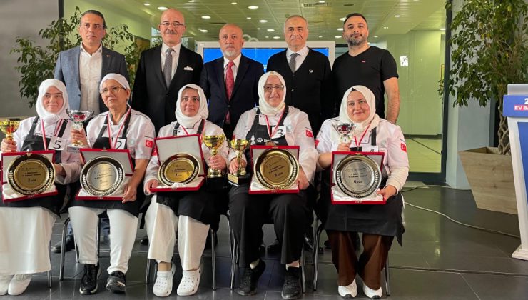 Kadın Baklava Ustaları en iyi baklavayı yapmak için yarıştı