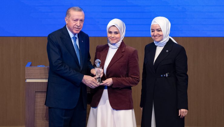 Cumhurbaşkanı Erdoğan’dan T3 Vakfına “Toplumsal Farkındalık ve Sürdürülebilirlik” ödülü 