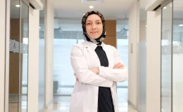Diş eti çekiliyorsa kemik de eriyordur!
