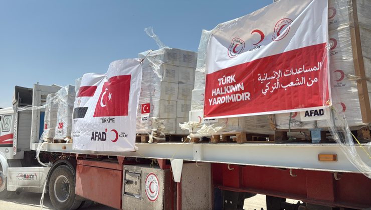 GAZZE’YE 165 TIRLIK UMUT, TÜRK KIZILAY’DAN 3000 TON GIDA YARDIMI
