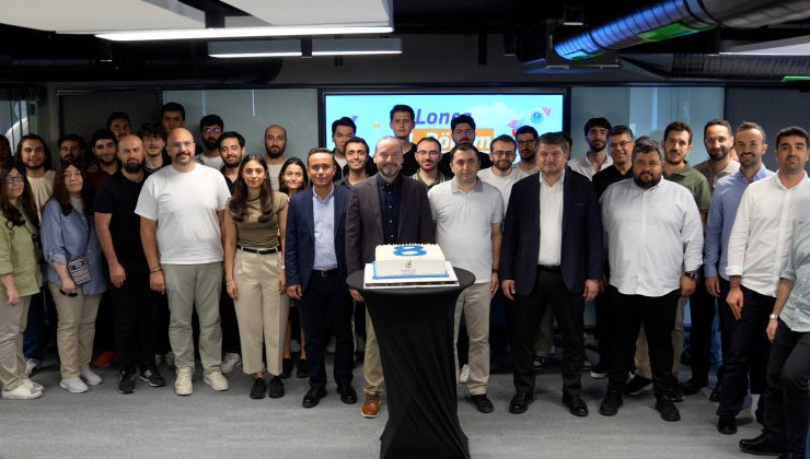  Lonca Girişimcilik Merkezi 8. yılını kutluyor