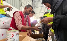 TÜRK KIZILAY’IN İYİLİK GEMİSİ YARDIMLARI GAZZE’DE