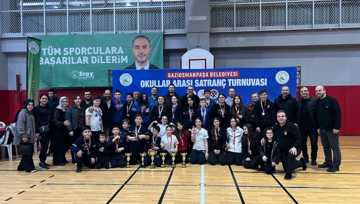 SATRANÇ TURNUVASINDA mavigün koleji’ne 10KUPA