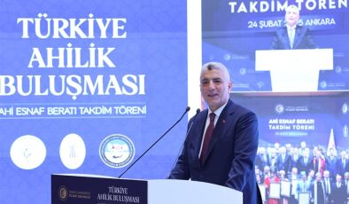 Bakan Bolat, Ahi Esnaf Beratı Takdim Töreni’nde Konuştu
