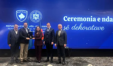 HİSARCIKLIOĞLU’NA KOSOVA CUMHURBAŞKANLIĞI MADALYASI