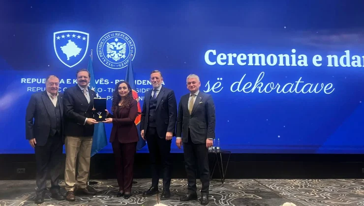 HİSARCIKLIOĞLU’NA KOSOVA CUMHURBAŞKANLIĞI MADALYASI