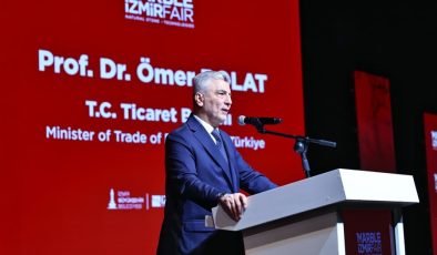 Ticaret Bakanı Ömer Bolat, İzmir’de Fuar Açılışına Katıldı
