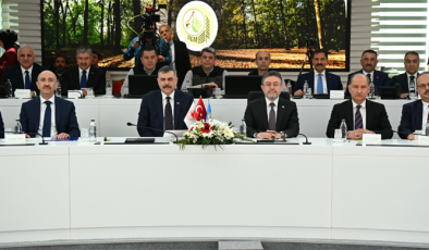 BAKAN YUMAKLI, “ORMAN YANGINLARINDA RİSKLİ İLLERİN VALİLERİYLE KOORDİNASYON TOPLANTISI”NA KATILDI