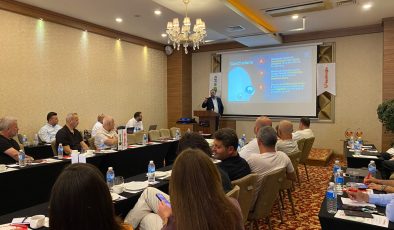 Keskinoğlu,Bandırma’da Damızlık Yetiştiricileri ile Bir Araya Geldi