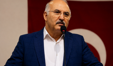 Mehmet Mahşuk Gülaçar, Bitirme Projeleri Sergisinde Mühendis Adaylarıyla Bir Araya Geldi