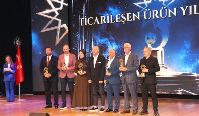 Uyumsoft’a Yıldızlararası Teknoloji Ödülleri’nde “Big Scale” Ödülü