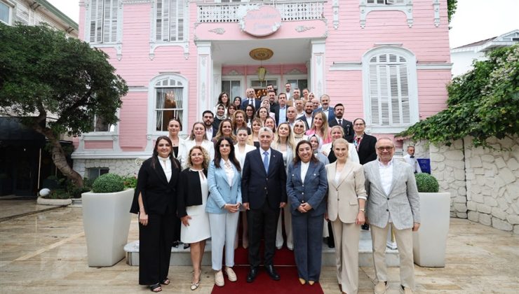 Bakan Bolat: Kadın Girişimcilerin İhracata Katkısı Güçlenerek Artıyor