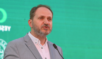 Genç Münazırlar Türkiye Şampiyonluğu İçin Yarıştı