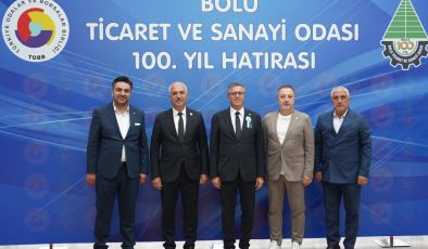 Gebze Ticaret Odası Heyeti, TOBB Başkanı Rifat Hisarcıklıoğlu ile Bolu’da Bir Araya GeldiGebze Ticaret Odası Heyeti, TOBB Başkanı Rifat Hisarcıklıoğlu ile Bolu’da Bir Araya Geldi