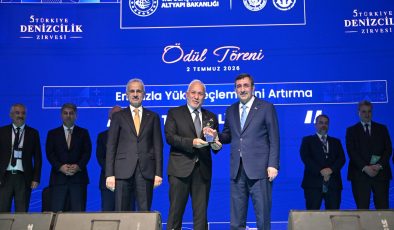 Tosyalı İskenderun Limanı’na “Yük Elleçlemesini En Fazla Artıran Liman” Ödülü