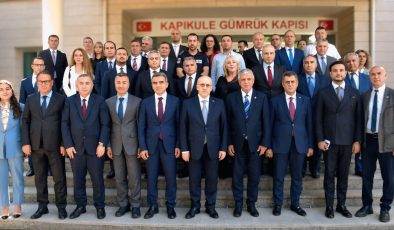 UND, Kapıkule’de Sınır Geçişlerindeki Tıkanıklıkları Masaya Yatırdı